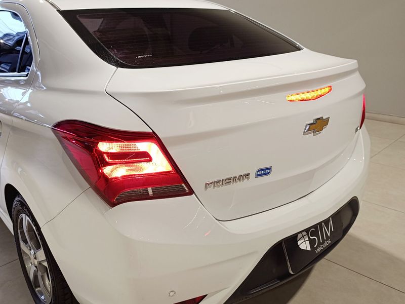 Chevrolet Prisma 1.4 Mpfi Ltz 8v 2018/2018 SIM VEÍCULOS PORTO ALEGRE / Carros no Vale