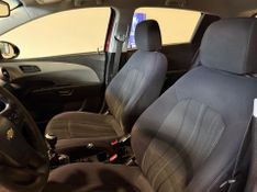 Chevrolet Sonic 1.6 Lt 16v 2013/2014 SIM VEÍCULOS PORTO ALEGRE / Carros no Vale