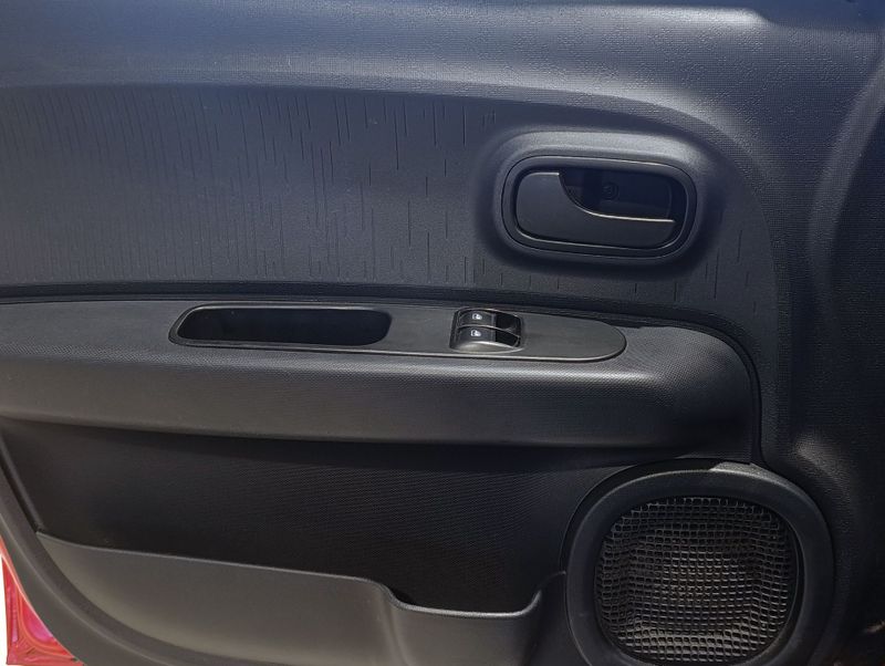 Fiat Mobi Like 1.0 2021/2021 SIM VEÍCULOS PORTO ALEGRE / Carros no Vale