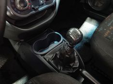 Fiat Uno 1.0 Evo Vivace 8v 2015/2016 SIM VEÍCULOS PORTO ALEGRE / Carros no Vale