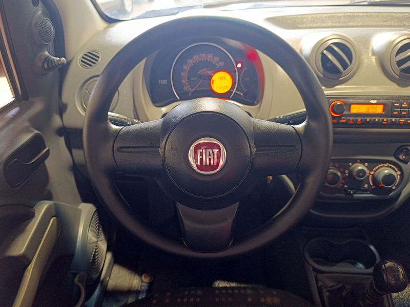 Fiat Uno 1.0 Evo Vivace 8v 2015/2016 SIM VEÍCULOS PORTO ALEGRE / Carros no Vale