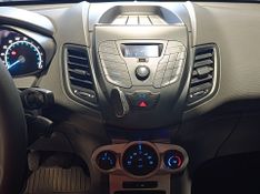 Ford Fiesta 1.6 Se Hatch 16v 2016/2017 SIM VEÍCULOS PORTO ALEGRE / Carros no Vale