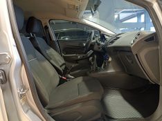 Ford Fiesta 1.6 Se Hatch 16v 2016/2017 SIM VEÍCULOS PORTO ALEGRE / Carros no Vale