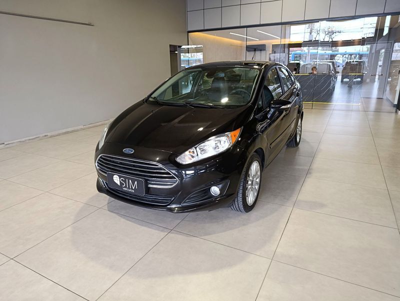 Ford Fiesta Sedan Titanium Powershift 1.6 New 2014/2014 SIM VEÍCULOS PORTO ALEGRE / Carros no Vale