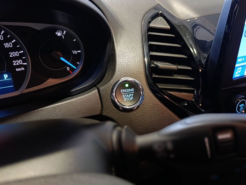 Ford Ka 1.5 Sedan Titanium 12v 2019/2020 SIM VEÍCULOS PORTO ALEGRE / Carros no Vale