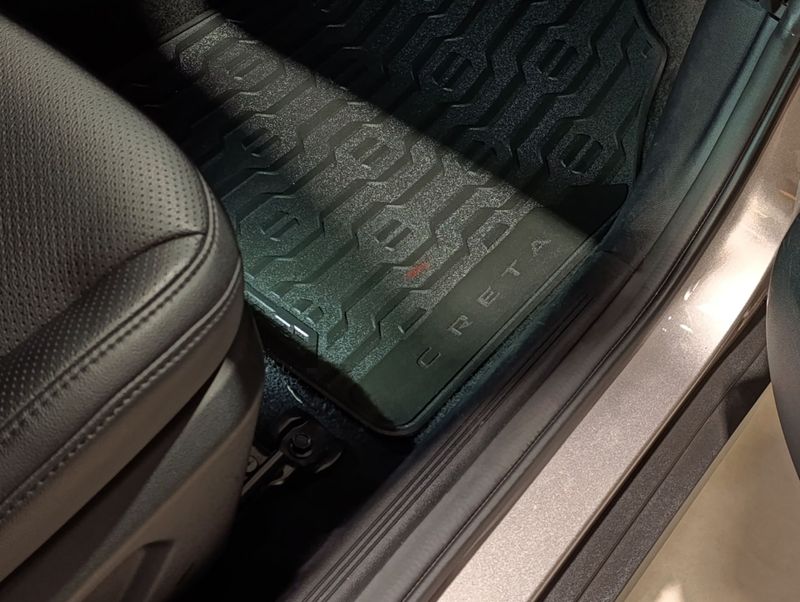 Hyundai Creta Limited 1.0 Tb 12v 2021/2022 SIM VEÍCULOS PORTO ALEGRE / Carros no Vale