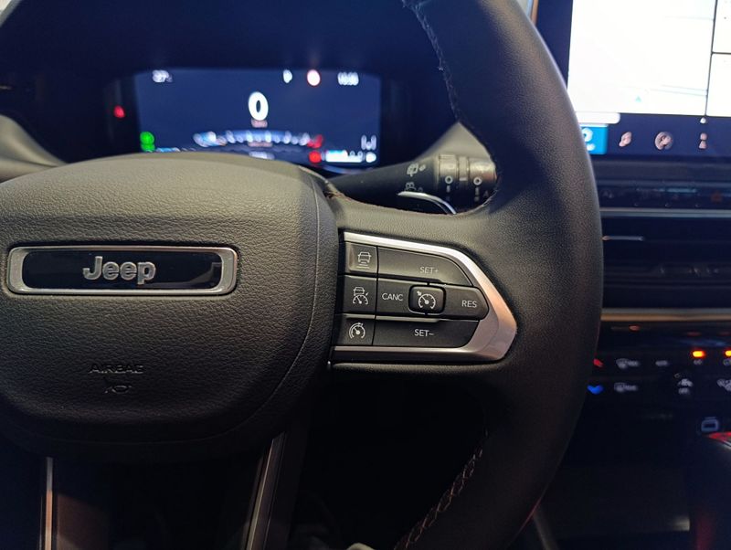 Jeep Compass Limited T270 1.3 Tb 4×2 2021/2022 SIM VEÍCULOS PORTO ALEGRE / Carros no Vale