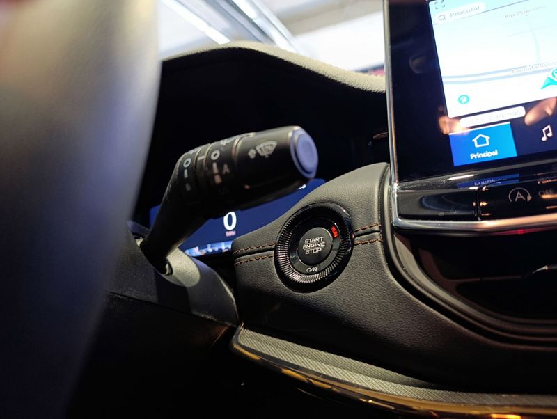 Jeep Compass Limited T270 1.3 Tb 4×2 2021/2022 SIM VEÍCULOS PORTO ALEGRE / Carros no Vale