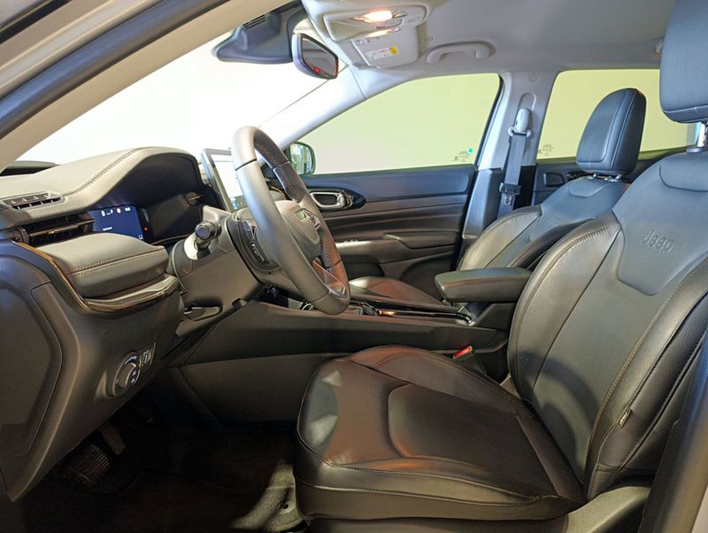 Jeep Compass Limited T270 1.3 Tb 4×2 2021/2022 SIM VEÍCULOS PORTO ALEGRE / Carros no Vale