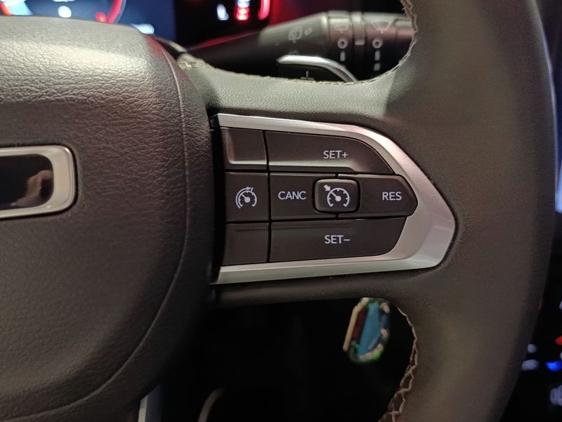 Jeep Renegade Longitude T270 1.3 Tb 4×2 2022/2023 SIM VEÍCULOS PORTO ALEGRE / Carros no Vale