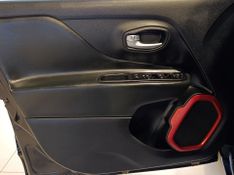 Jeep Renegade Trailhawk 2.0 Tb 4×4 2018/2018 SIM VEÍCULOS PORTO ALEGRE / Carros no Vale