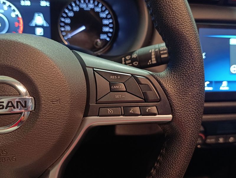 Nissan Kicks Exclusive 1.6 16v 2022/2022 SIM VEÍCULOS PORTO ALEGRE / Carros no Vale