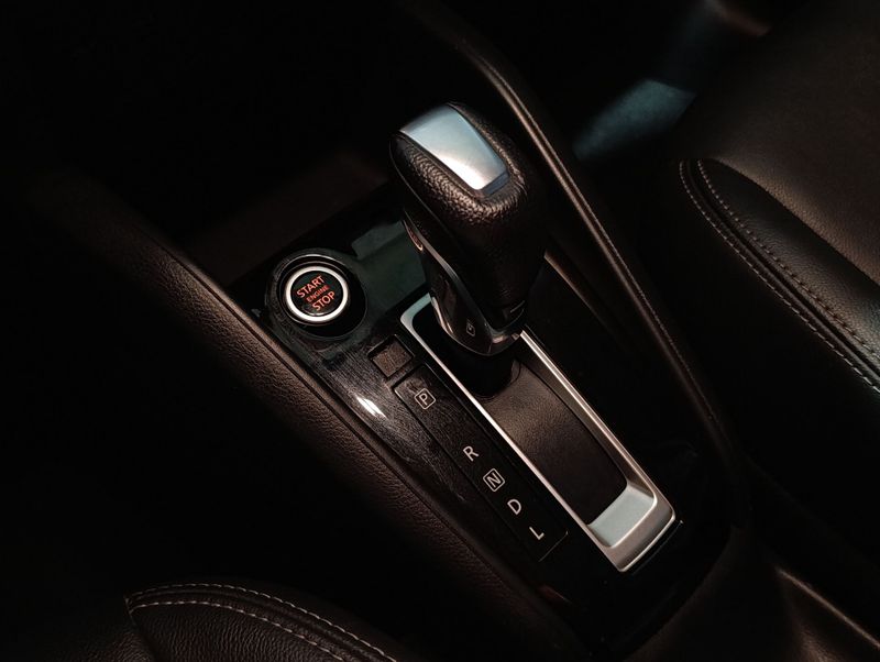 Nissan Kicks Exclusive 1.6 16v 2022/2022 SIM VEÍCULOS PORTO ALEGRE / Carros no Vale