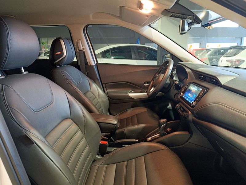 Nissan Kicks Exclusive 1.6 16v 2022/2022 SIM VEÍCULOS PORTO ALEGRE / Carros no Vale