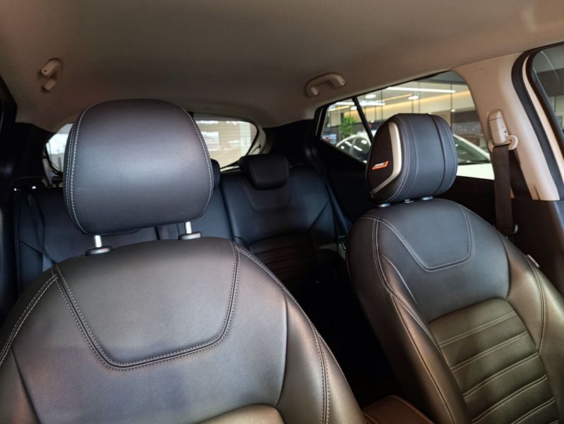 Nissan Kicks Exclusive 1.6 16v 2022/2022 SIM VEÍCULOS PORTO ALEGRE / Carros no Vale