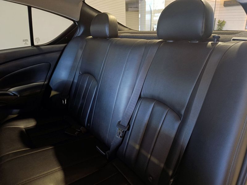 Nissan Versa 16sl Cvt 2018/2019 SIM VEÍCULOS PORTO ALEGRE / Carros no Vale