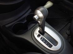 Nissan Versa 16sl Cvt 2018/2019 SIM VEÍCULOS PORTO ALEGRE / Carros no Vale