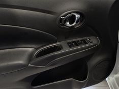 Nissan Versa 16sl Cvt 2018/2019 SIM VEÍCULOS PORTO ALEGRE / Carros no Vale