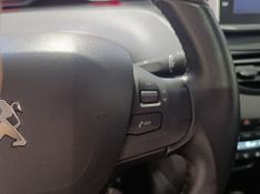 Peugeot 208 Allure 1.6 16v 2017/2018 SIM VEÍCULOS PORTO ALEGRE / Carros no Vale