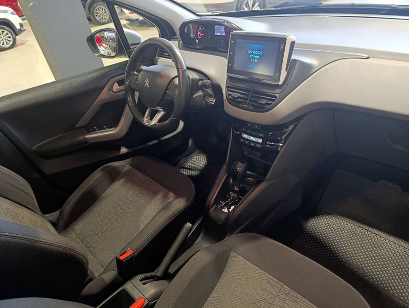 Peugeot 208 Allure 1.6 16v 2017/2018 SIM VEÍCULOS PORTO ALEGRE / Carros no Vale