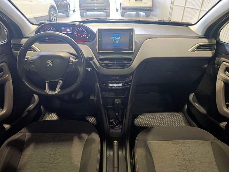 Peugeot 208 Allure 1.6 16v 2017/2018 SIM VEÍCULOS PORTO ALEGRE / Carros no Vale