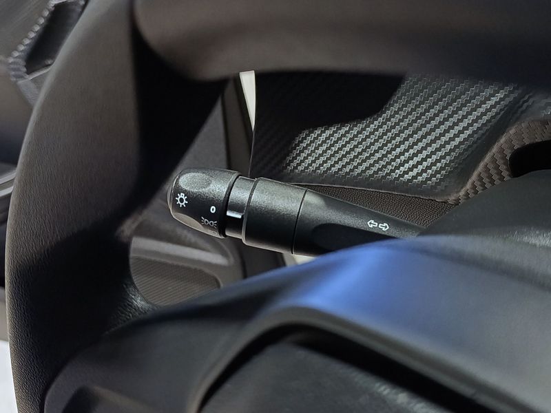 Peugeot 208 Like 1.0 6v Mec. 2023/2023 SIM VEÍCULOS PORTO ALEGRE / Carros no Vale