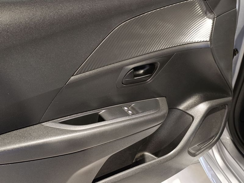 Peugeot 208 Like 1.0 6v Mec. 2023/2023 SIM VEÍCULOS PORTO ALEGRE / Carros no Vale