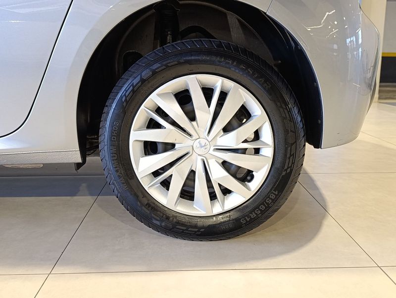 Peugeot 208 Like 1.0 6v Mec. 2023/2023 SIM VEÍCULOS PORTO ALEGRE / Carros no Vale