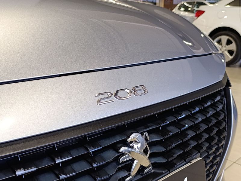 Peugeot 208 Like 1.0 6v Mec. 2023/2023 SIM VEÍCULOS PORTO ALEGRE / Carros no Vale