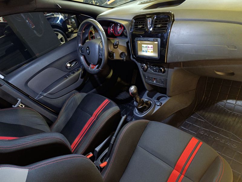 Renault Sandero Rs20 2019/2020 SIM VEÍCULOS PORTO ALEGRE / Carros no Vale