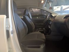 Volkswagen Fox Connect 1.6 Mb 2021/2022 SIM VEÍCULOS PORTO ALEGRE / Carros no Vale