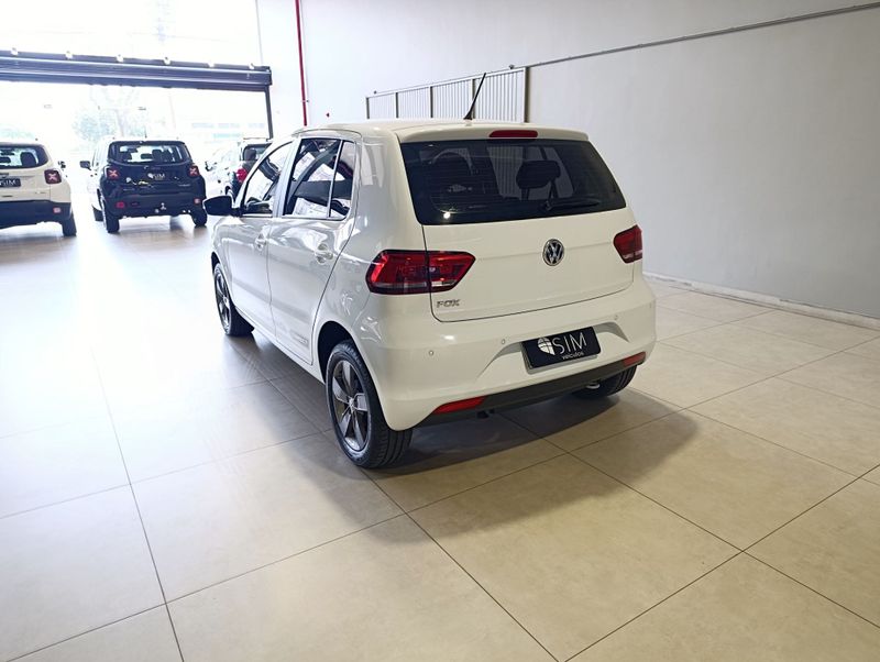Volkswagen Fox Connect 1.6 Mb 2021/2022 SIM VEÍCULOS PORTO ALEGRE / Carros no Vale