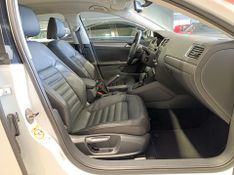 Volkswagen Jetta 2.0t 2014/2014 SIM VEÍCULOS PORTO ALEGRE / Carros no Vale
