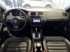 Volkswagen Jetta 2.0t 2014/2014 SIM VEÍCULOS PORTO ALEGRE / Carros no Vale
