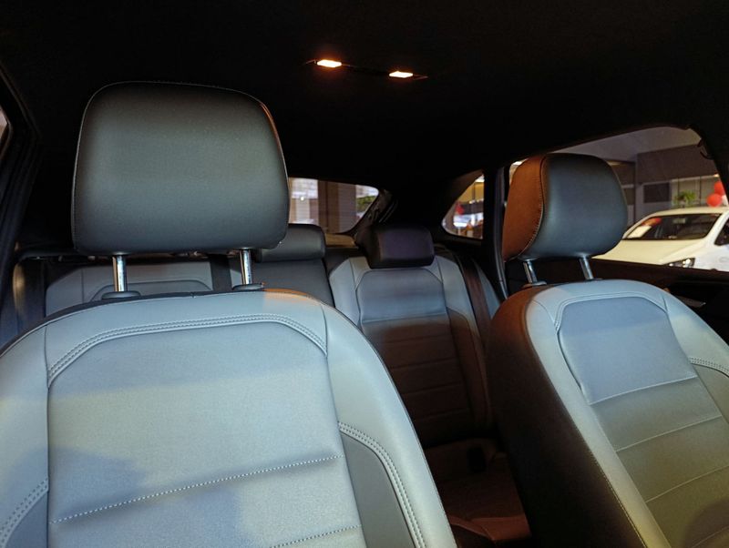 Volkswagen Nivus Highline 1.0 200 Tsi 2021/2021 SIM VEÍCULOS PORTO ALEGRE / Carros no Vale