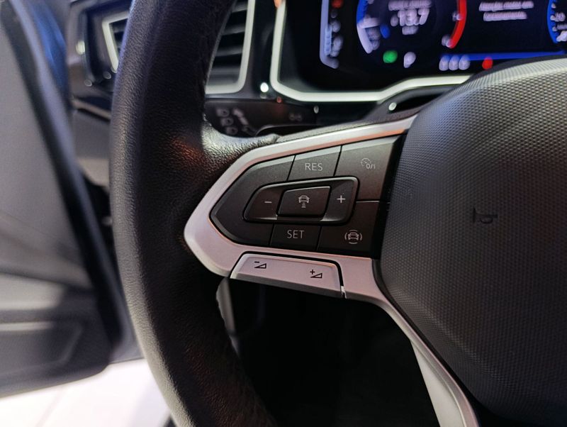 Volkswagen Nivus Highline 1.0 200 Tsi 2021/2021 SIM VEÍCULOS PORTO ALEGRE / Carros no Vale