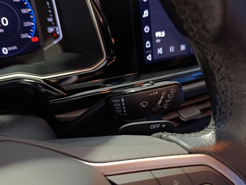 Volkswagen Nivus Highline 1.0 200 Tsi 2021/2021 SIM VEÍCULOS PORTO ALEGRE / Carros no Vale