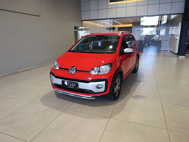 Volkswagen Up Cross Mdv 2017/2018 SIM VEÍCULOS PORTO ALEGRE / Carros no Vale