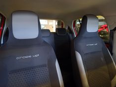 Volkswagen Up Cross Mdv 2017/2018 SIM VEÍCULOS PORTO ALEGRE / Carros no Vale