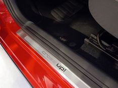 Volkswagen Up Cross Mdv 2017/2018 SIM VEÍCULOS PORTO ALEGRE / Carros no Vale