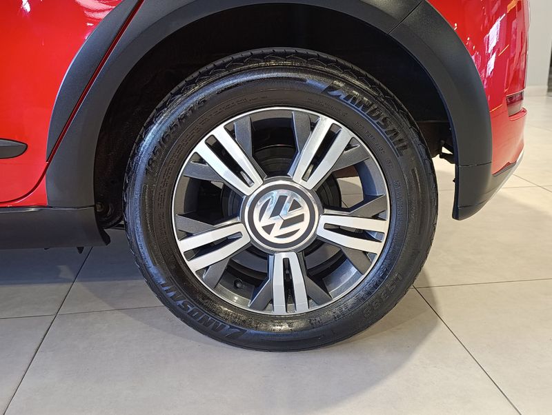 Volkswagen Up Cross Mdv 2017/2018 SIM VEÍCULOS PORTO ALEGRE / Carros no Vale