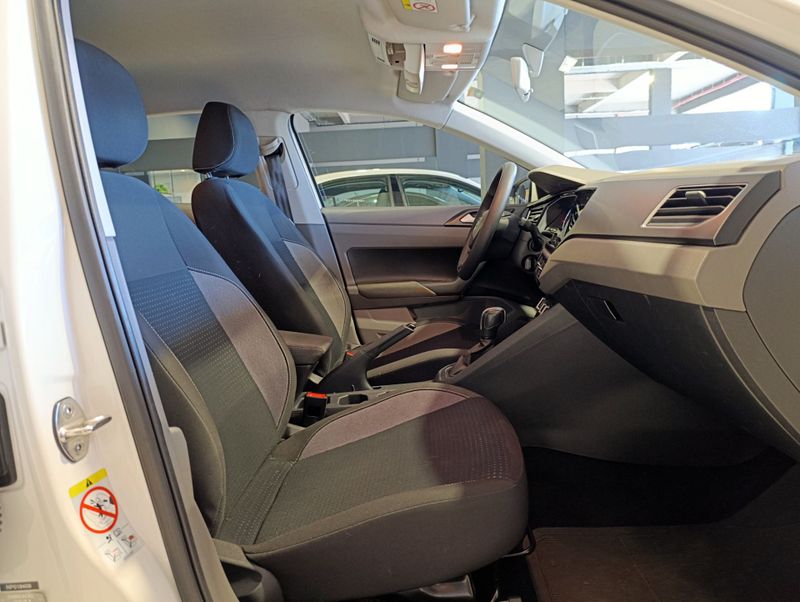 Volkswagen Virtus Comfort 200 Tsi 1.0 12v 2021/2022 SIM VEÍCULOS PORTO ALEGRE / Carros no Vale