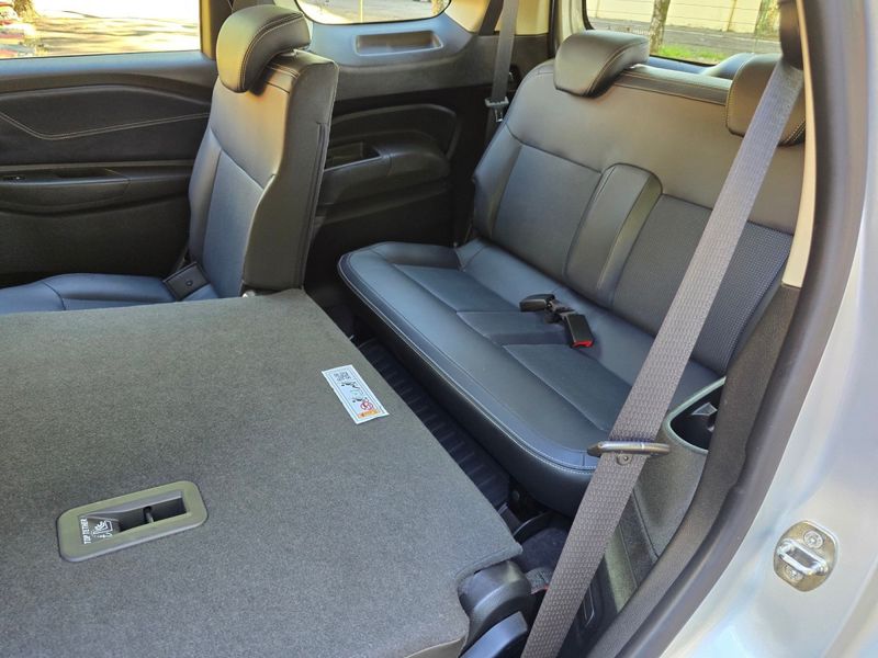 CHEVROLET SPIN PREMIER 1.8 8V Econo 2022/2023 AUTO NÍVEL VEÍCULOS SANTA CRUZ DO SUL / Carros no Vale