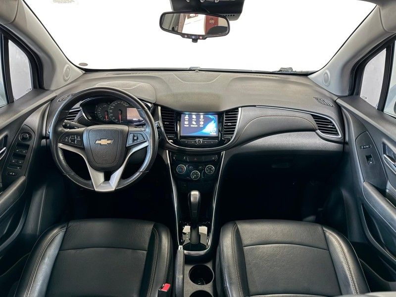 CHEVROLET TRACKER 1.4 16V PREMIER TURBO 2018/2019 SUL SERRA MOTORS CAXIAS DO SUL / Carros no Vale