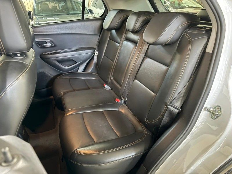 CHEVROLET TRACKER 1.4 16V PREMIER TURBO 2018/2019 SUL SERRA MOTORS CAXIAS DO SUL / Carros no Vale