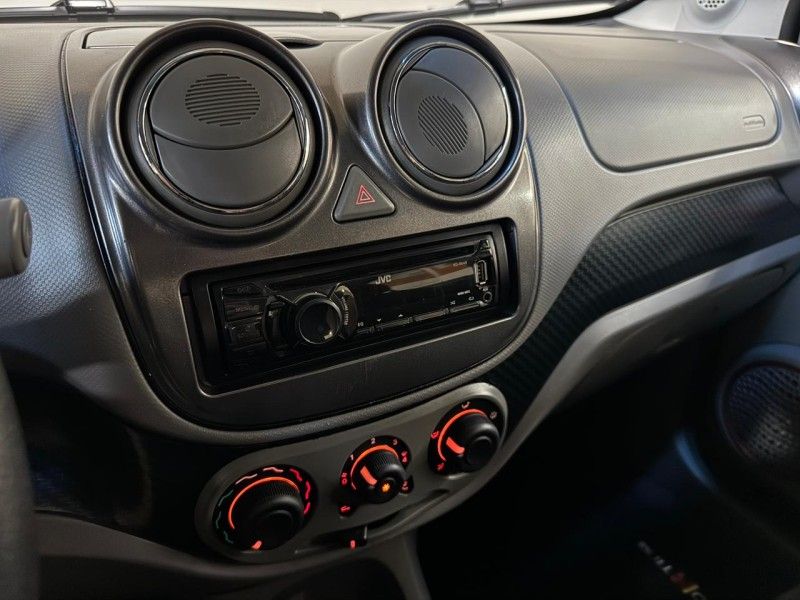 FIAT PALIO 1.6 MPI SPORTING 16V 2013/2013 SUL SERRA MOTORS CAXIAS DO SUL / Carros no Vale