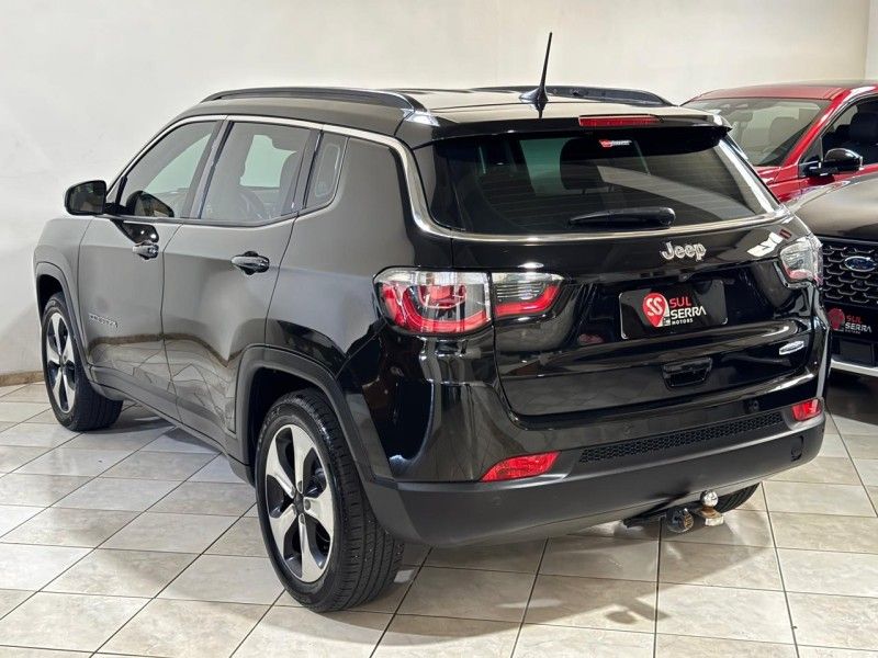 JEEP COMPASS 2.0 16V LONGITUDE 2017/2018 SUL SERRA MOTORS CAXIAS DO SUL / Carros no Vale JEEP COMPASS 2.0 16V LONGITUDE 2017/2018 SUL SERRA MOTORS CAXIAS DO SUL / Carros no Vale