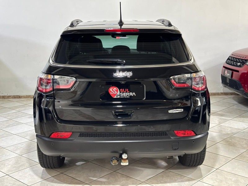 JEEP COMPASS 2.0 16V LONGITUDE 2017/2018 SUL SERRA MOTORS CAXIAS DO SUL / Carros no Vale JEEP COMPASS 2.0 16V LONGITUDE 2017/2018 SUL SERRA MOTORS CAXIAS DO SUL / Carros no Vale