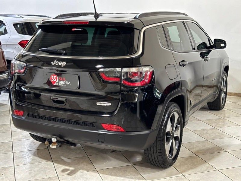 JEEP COMPASS 2.0 16V LONGITUDE 2017/2018 SUL SERRA MOTORS CAXIAS DO SUL / Carros no Vale JEEP COMPASS 2.0 16V LONGITUDE 2017/2018 SUL SERRA MOTORS CAXIAS DO SUL / Carros no Vale