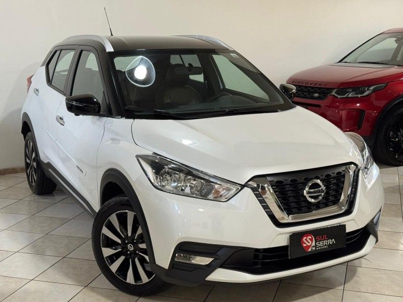 NISSAN KICKS 1.6 16V SL PACK PLUS XTRONIC 2017/2018 SUL SERRA MOTORS CAXIAS DO SUL / Carros no Vale
